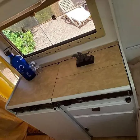 Casa vacanze Pauls Caravan For 4 - The Horses From Your Bed Barao de Sao Joao